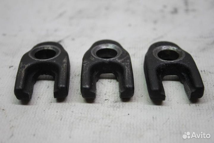 Кронштейн форсунки для Renault Megane 2 2002-2009г