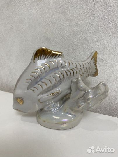 Фарфоровые статуэтки Рыба Карп Дулево