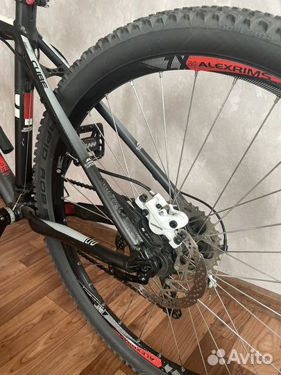 Велосипед бу cube LTD pro 26