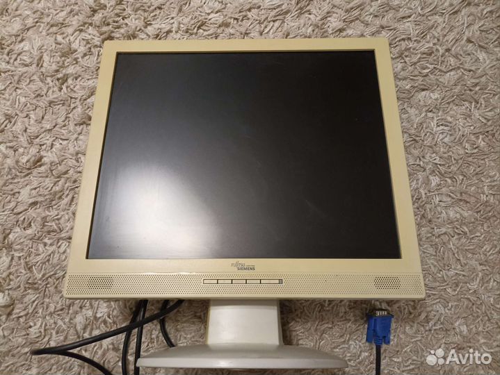 Монитор Fujitsu Siemens L7ZA Рабочий 17