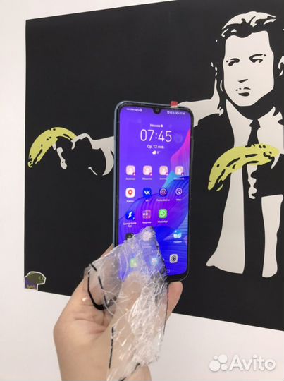 Переклейка стекол на iPhone, Huawei, Xiaomi