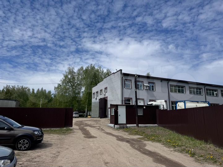 Производственная база, здания 2600 м², зу 4 га