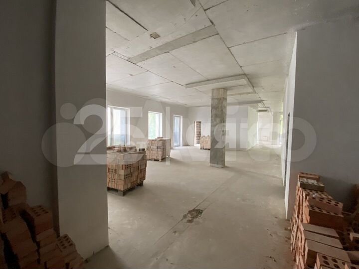 4-к. квартира, 205 м², 4/9 эт.