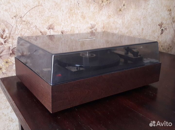 Проигрыватель пластинок Мелодия 104