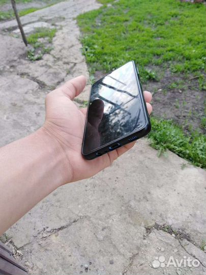 Зарядное устройство для телефона