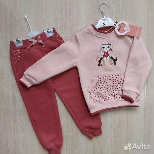 Костюм для девочки новый