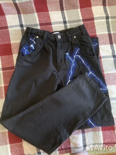 Кастомные джинсы Bershka