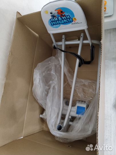 Новый снегокат Ми ми мишки со спинкой