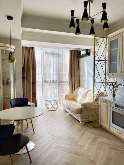 1-к. квартира, 55 м², 10/15 эт.