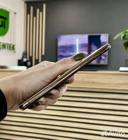 iPhone 11 Pro Max, 64 ГБ