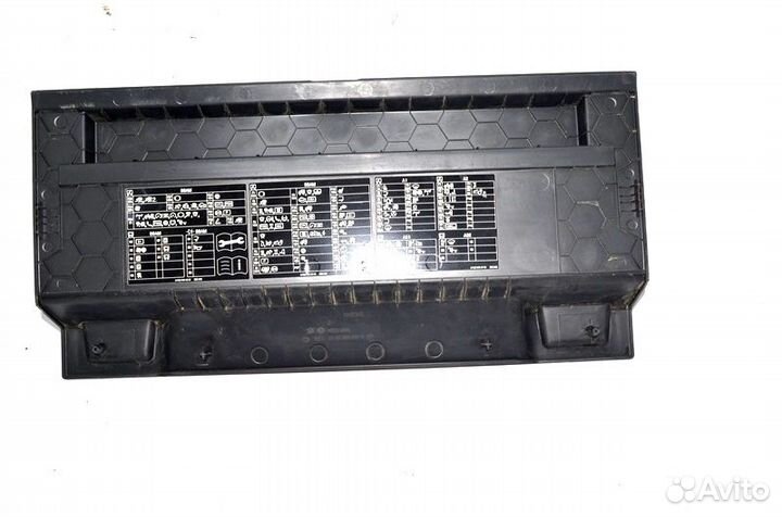 Крышка бардачка правая салонная mercedes-benz Actr