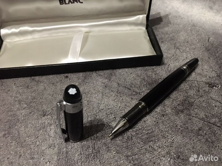 Montblanc ручка
