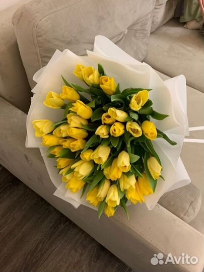 Тюльпаны к 8 марта