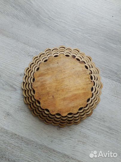 Конфетница из дерева