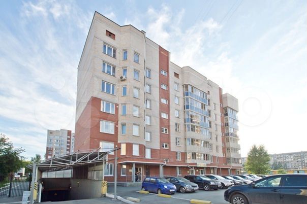 2-к. квартира, 68 м², 2/10 эт.