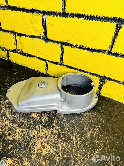 Правая крышка двигателя Иж Планета 5