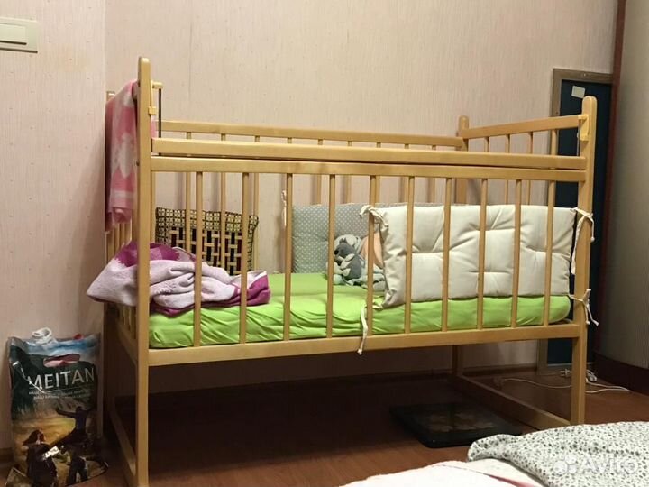 Детская кроватка из березы