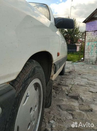 Audi 100 2.3 МТ, 1990, битый, 127 000 км