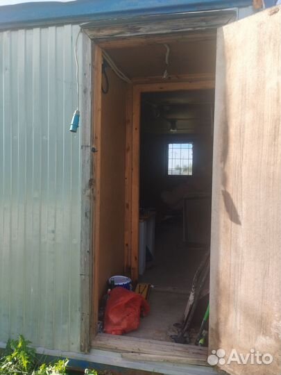 Металлическая утепленная бытовка б/у