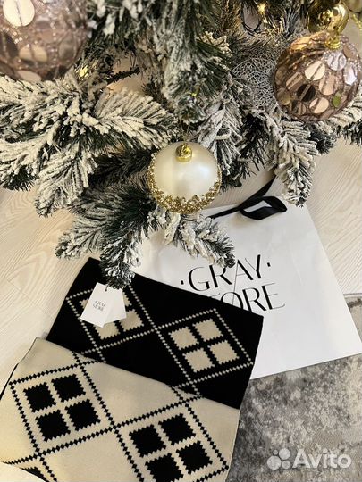 Новый шарф Gray Store