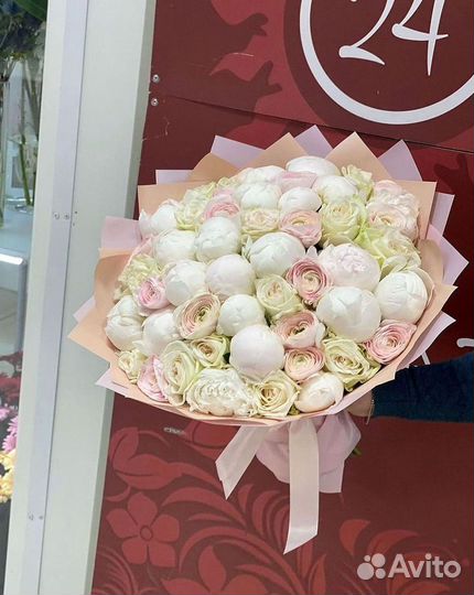 Пионы Букет пионов Доставка цветов