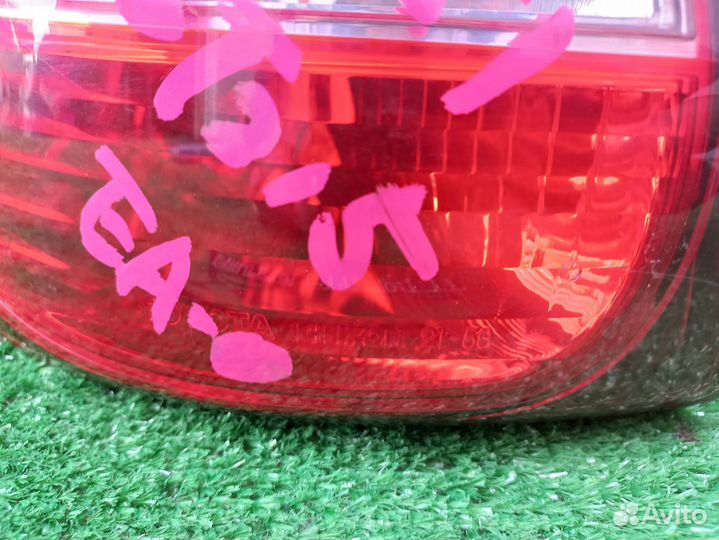 Фонарь toyota AT211G,CT216G,ST210G,ST215G,ST215W c