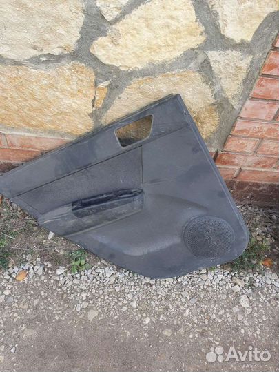 Хендай гетц обшивка задней левой двери
