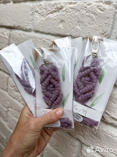 Брелок макраме