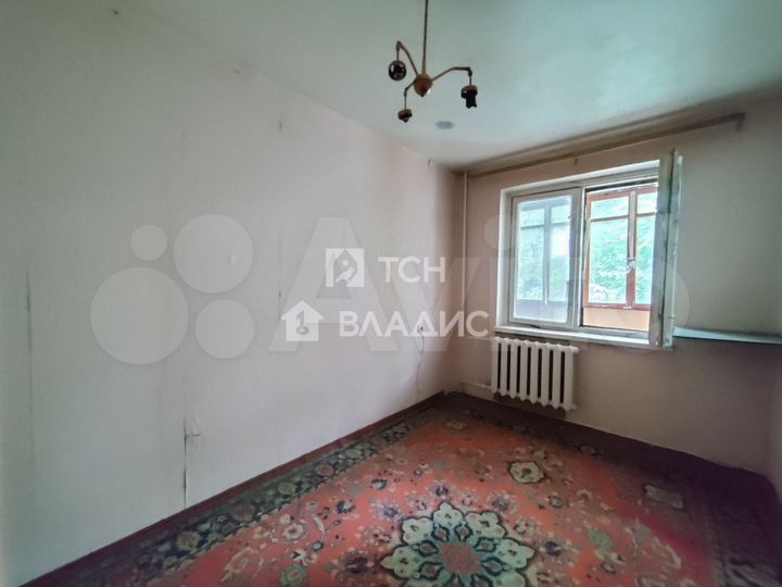 Комната 10,6 м² в 3-к., 1/9 эт.