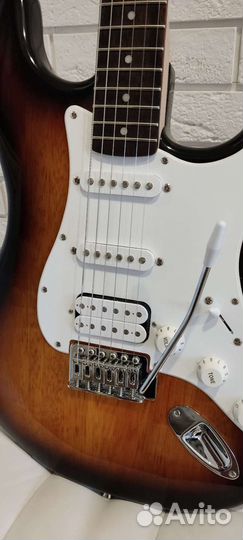 Fender squier stratocaster(Индонезия)