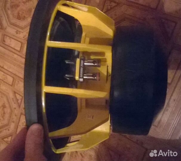 Сабвуфер Ground Zero HW 12SPL