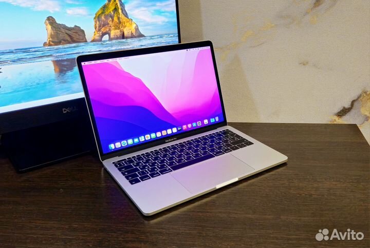 MacBook Pro 13 2016 8/256 Retina