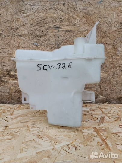 Бачок омывателя Suzuki Grand Vitara 3