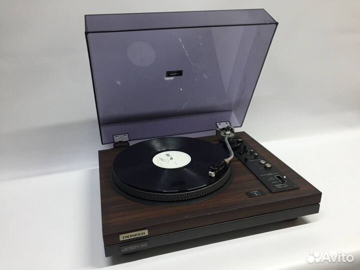 Pioneer PL-1200 Проигрыватель винила