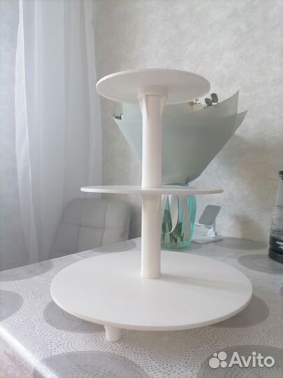 Подставка для торта и пироженых