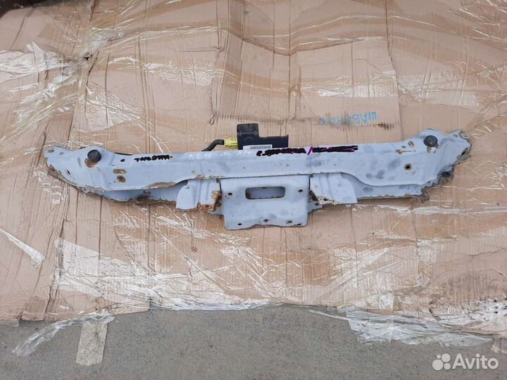 Телевизор (панель) верхняя часть Nissan Note E11