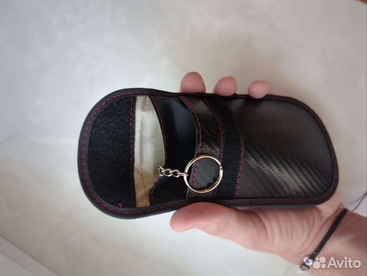 Сумки блокирующие сигнал (Фарадея, антишпион)