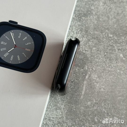 Apple Watch 8 45mm Midnight в отличном состоянии