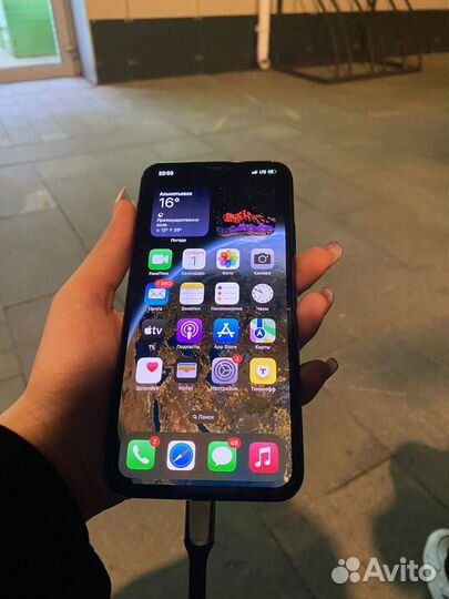 iPhone 11 Pro Max, 64 ГБ