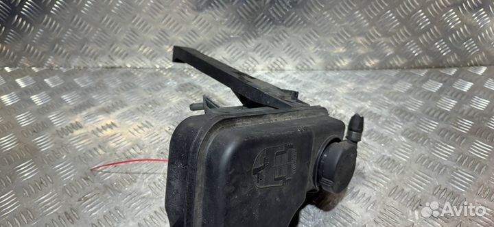 Бачок расширительный BMW 5 E60/E61 2005