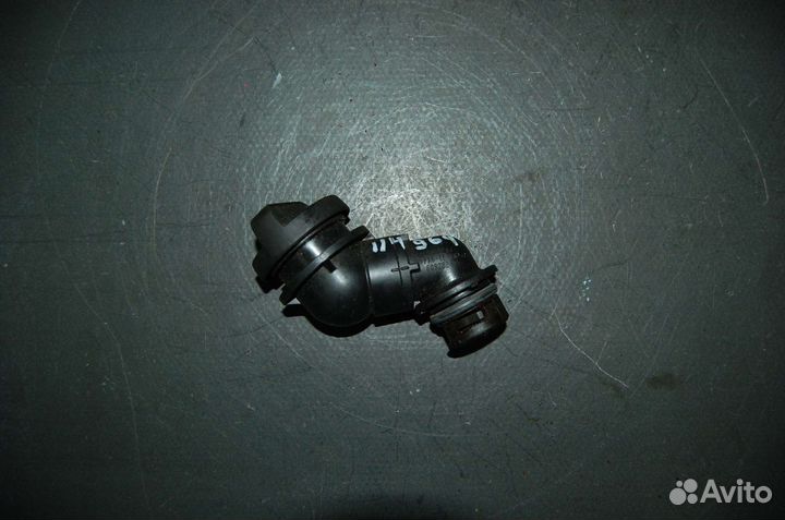 Горловина маслозаливная