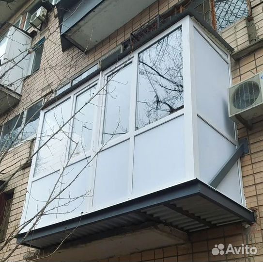 Отделка балконов и лоджий