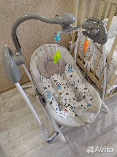 Шезлонг. Детские электронные качели