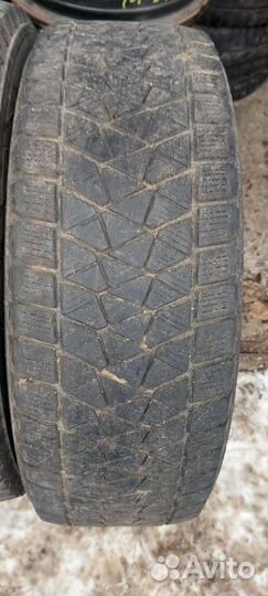 Bridgestone Blizzak DM-V2 225/65 R17