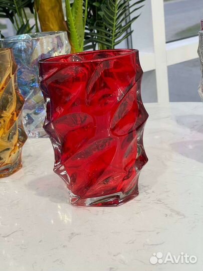 Вазы под бакарат