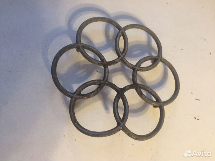 Подставка под горячее