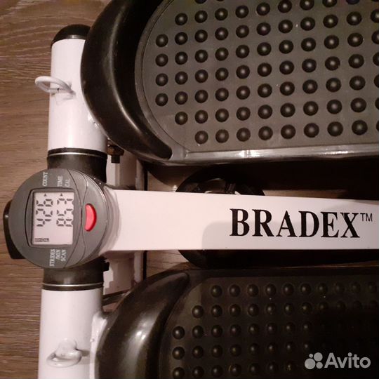 Кардиотренажер для ног, ягодиц, спины