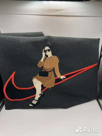 Дизайнер машинной вышивки