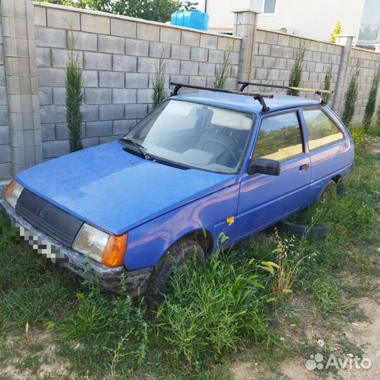Продам на запчасти заз Таврию, 2003 г., 1,1 л