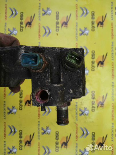 Корпус термостата peugeot 406 1-8L